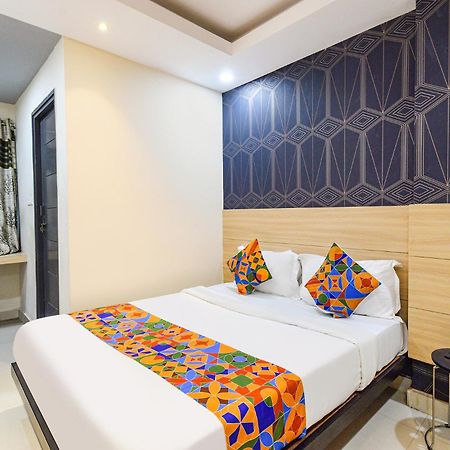 Fabhotel The Botanica - Nr Hyderabad Central University, Kondapur Kondapur  Exterior photo