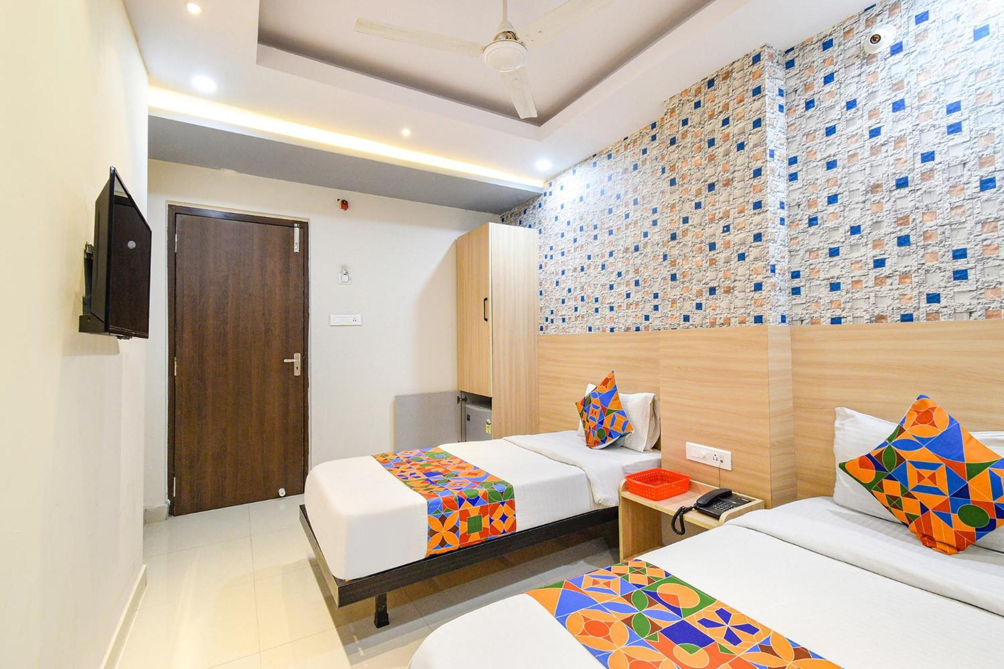 Fabhotel The Botanica - Nr Hyderabad Central University, Kondapur Kondapur  Exterior photo