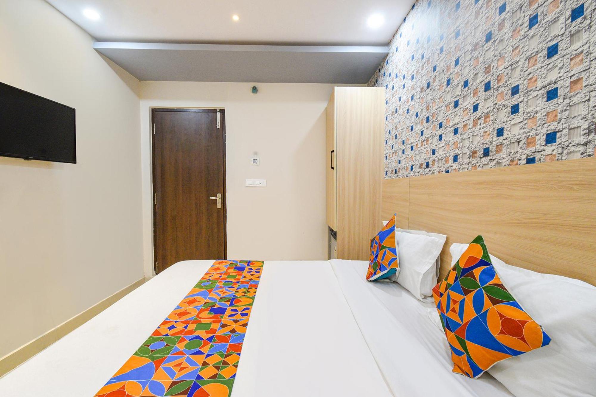 Fabhotel The Botanica - Nr Hyderabad Central University, Kondapur Kondapur  Exterior photo