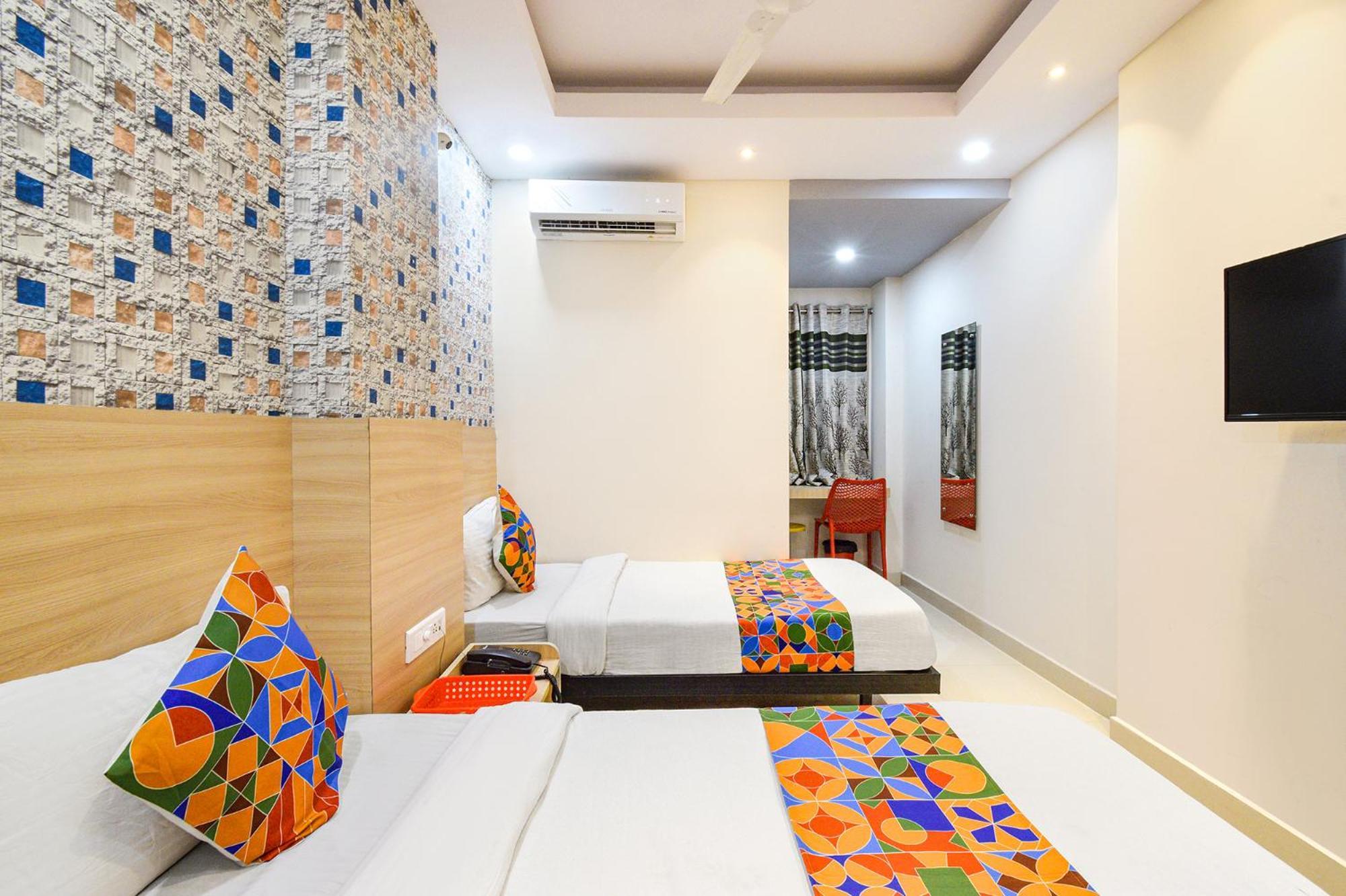 Fabhotel The Botanica - Nr Hyderabad Central University, Kondapur Kondapur  Exterior photo